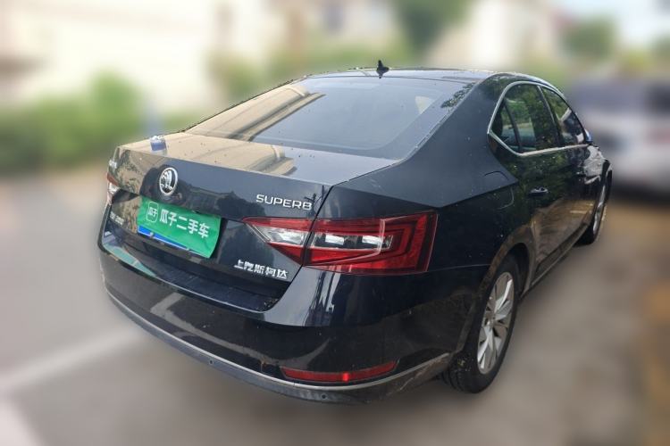 Used Skoda Superb 2016 TSI280 DSG Innovation Edition Rear Right 45 Deg