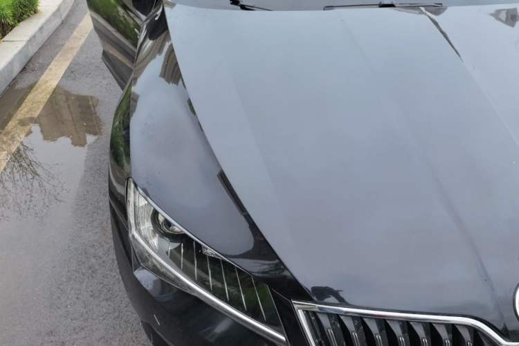 Used Skoda Superb 2016 TSI280 DSG Advanced Edition Right Front Headlight