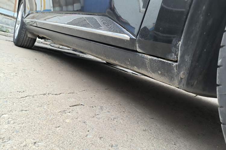 Used Skoda Superb 2016 TSI280 DSG Innovation Edition Right Side Sill