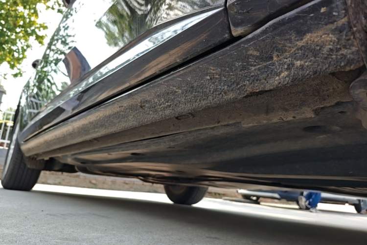 Used Skoda Superb 2016 TSI280 DSG Advanced Edition Right Side Sill