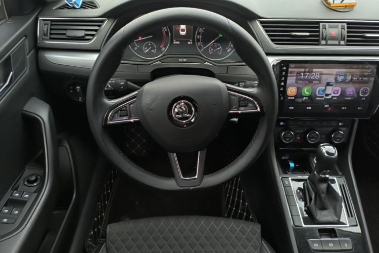 Used Skoda Superb 2016 TSI280 DSG Innovation Edition Steering Wheel