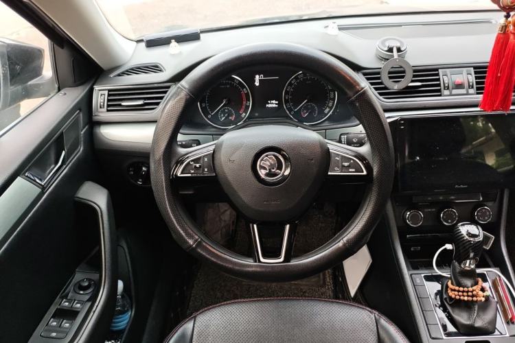 Used Skoda Superb 2016 TSI280 DSG Advanced Edition Steering Wheel