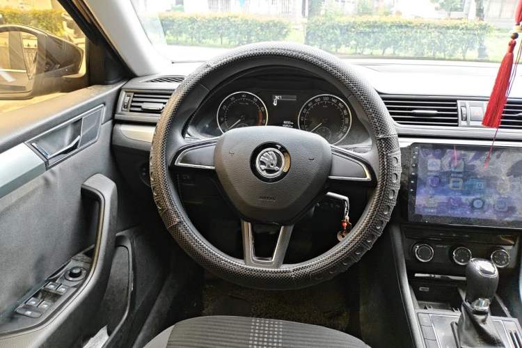 Used Skoda Superb 2016 TSI280 DSG Advanced Edition Steering Wheel