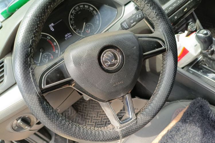 Used Skoda Superb 2016 TSI280 DSG Advanced Edition Steering Wheel