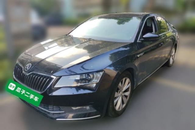 Używany Skoda Superb 2016 TSI280 DSG Innovation Edition