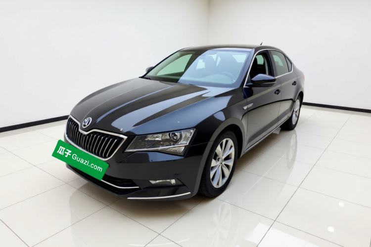 Skoda Superb 2016 TSI280 DSG Innovation Edition с пробегом Guazi used car, China used car export, Used car for sale, Used cars, Cheapest cars for sale