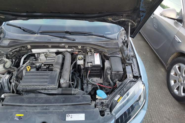 Used Skoda Superb 2016 TSI280 DSG Advanced Edition Engine Bay Left