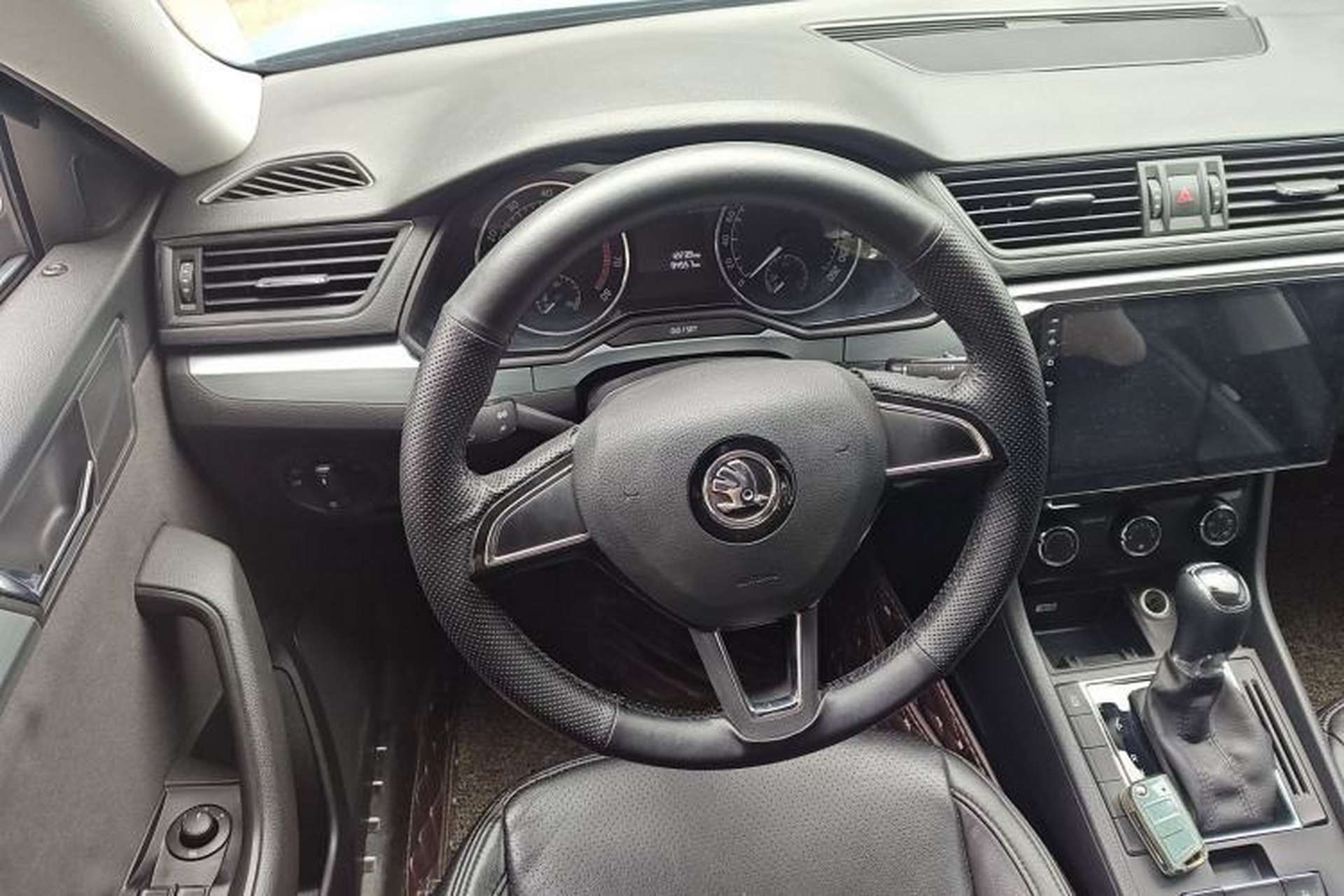 Used Skoda Superb 2016 TSI280 DSG Advanced Edition Steering Wheel