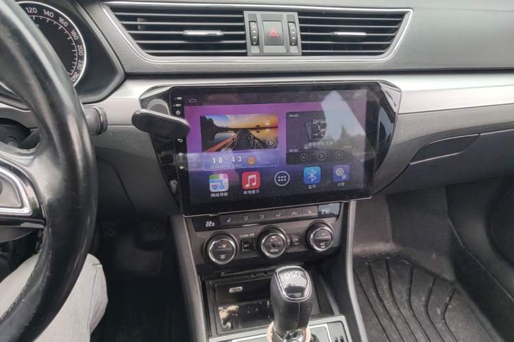 Used Skoda Superb 2016 TSI280 DSG Innovation Edition Audio And AC Panel
