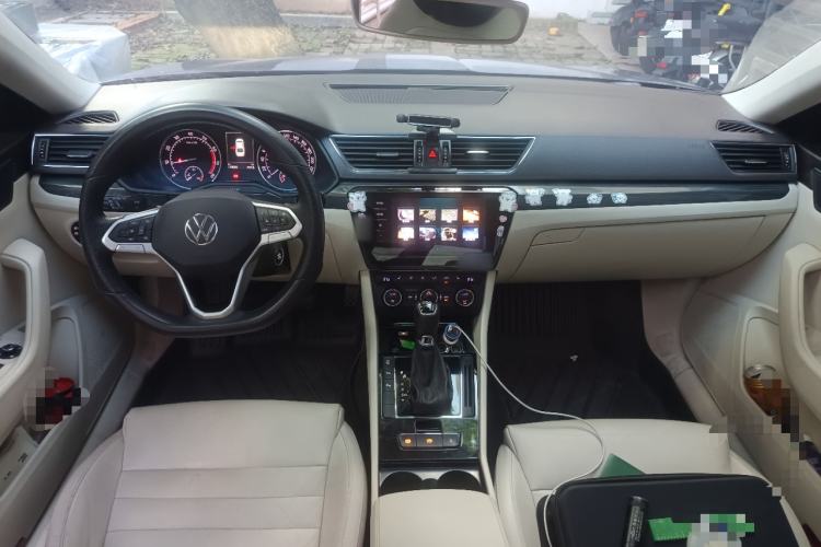 Used Skoda Superb 2016 TSI330 DSG Smart Drive Edition Center Console