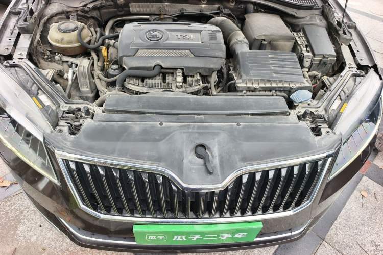 Used Skoda Superb 2016 TSI330 DSG Smart Drive Edition Engine Bay
