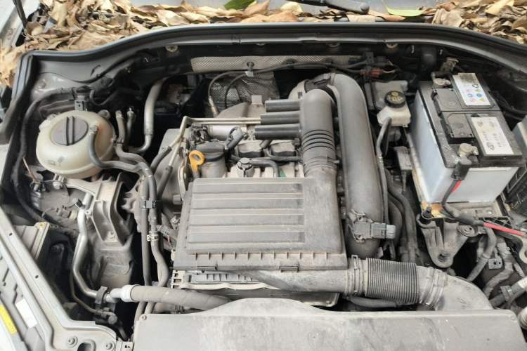 Used Skoda Superb 2016 TSI280 DSG Innovation Edition Engine Bay