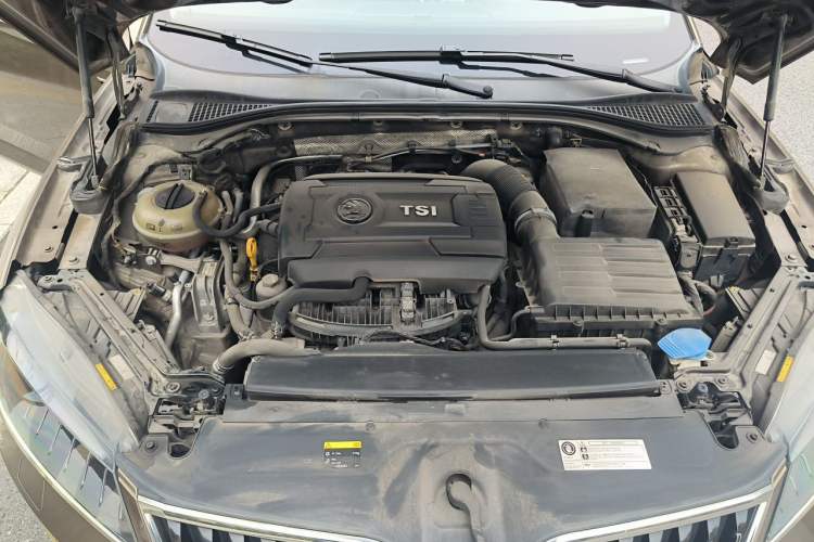 Used Skoda Superb 2016 TSI330 DSG Smart Drive Edition Engine Bay