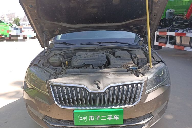 Used Skoda Superb 2016 TSI330 DSG Innovation Edition Engine Bay