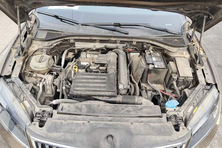 Used Skoda Superb 2016 TSI280 DSG Innovation Edition Engine Bay