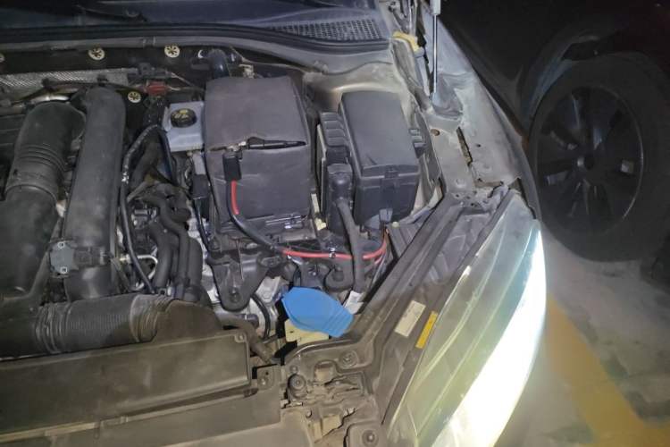 Used Skoda Superb 2016 TSI280 DSG Innovation Edition Engine Bay Left
