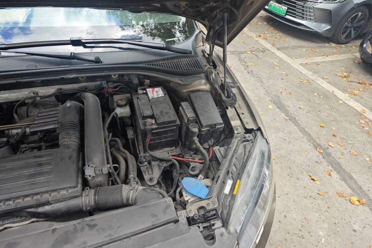 Used Skoda Superb 2016 TSI280 DSG Advanced Edition Engine Bay Left