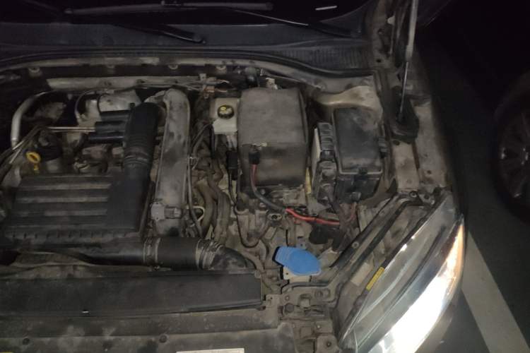Used Skoda Superb 2016 TSI280 DSG Innovation Edition Engine Bay Left