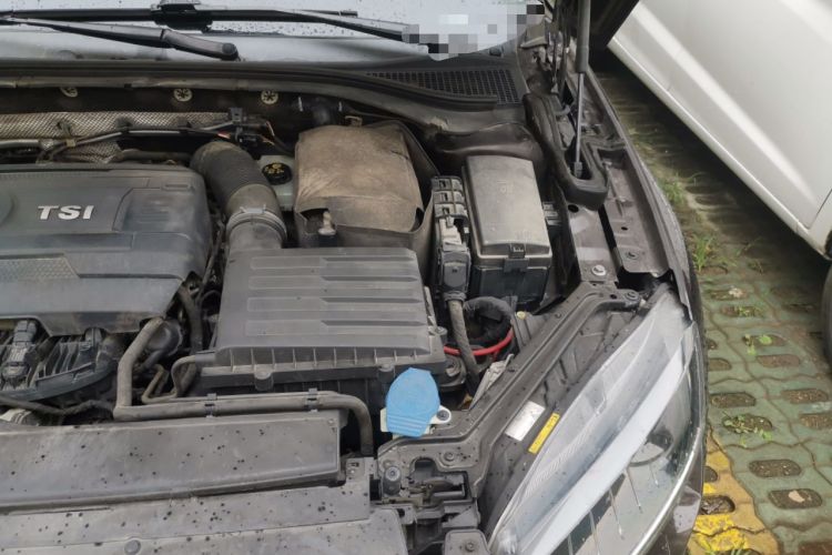 Used Skoda Superb 2016 TSI330 DSG Smart Drive Edition Engine Bay Left