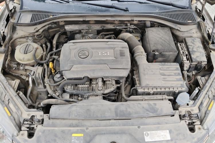 Used Skoda Superb 2016 TSI330 DSG Smart Drive Edition Engine Bay