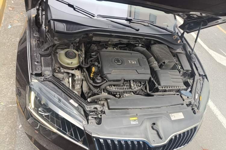Used Skoda Superb 2016 Facelifted TSI380 DSG Flagship Edition Engine Bay