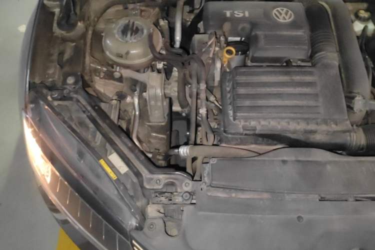 Used Skoda Superb 2016 TSI280 DSG Innovation Edition Engine Bay Right
