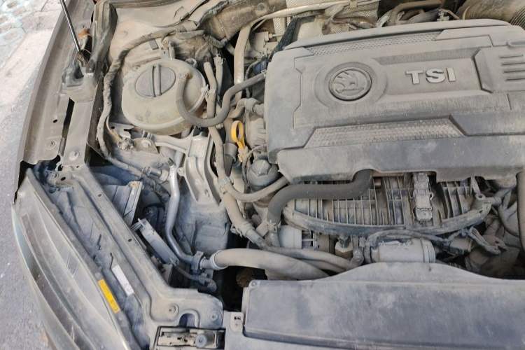 Used Skoda Superb 2016 TSI330 DSG Smart Drive Edition Engine Bay Right