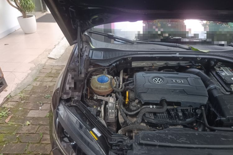 Used Skoda Superb 2016 TSI330 DSG Smart Drive Edition Engine Bay Right