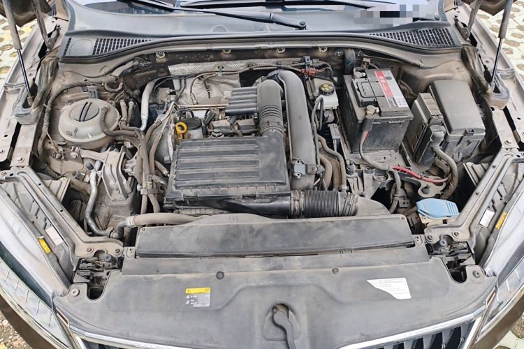 Used Skoda Superb 2016 TSI280 DSG Innovation Edition Engine Bay