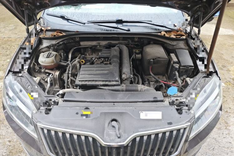 Used Skoda Superb 2016 TSI280 DSG Innovation Edition Engine Bay