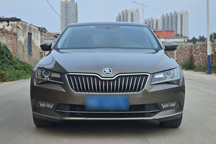 Used Skoda Superb 2016 TSI330 DSG Innovation Edition Exterior 1