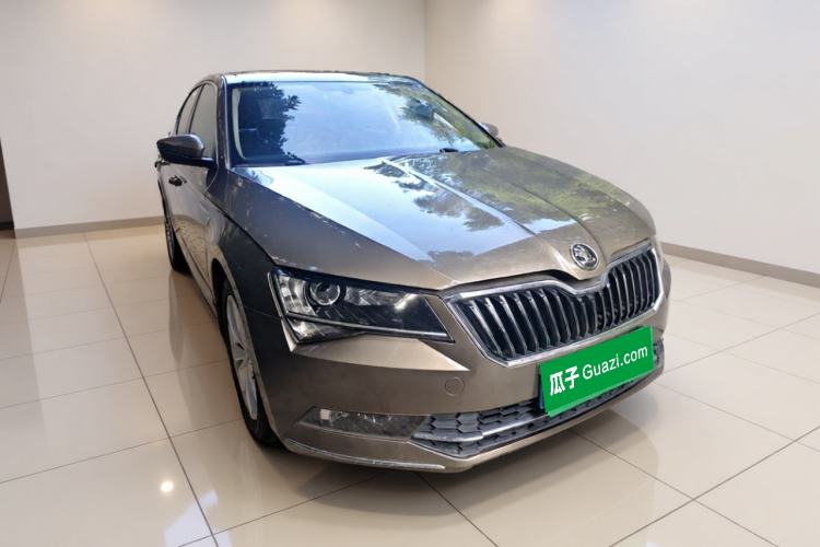 Used Skoda Superb 2016 TSI280 DSG Innovation Edition Exterior 2