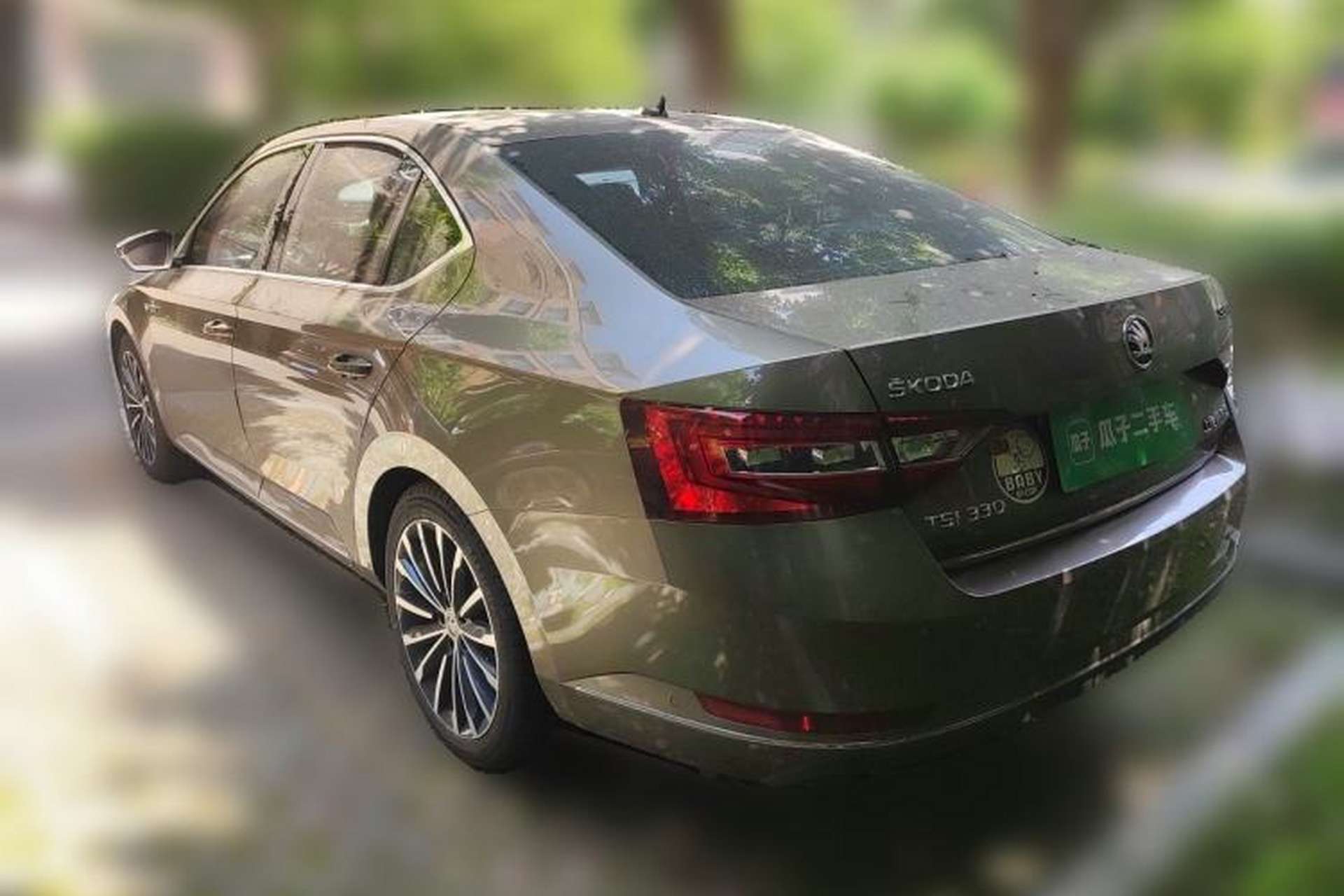 Used Skoda Superb 2016 TSI330 DSG Smart Drive Edition Exterior 3