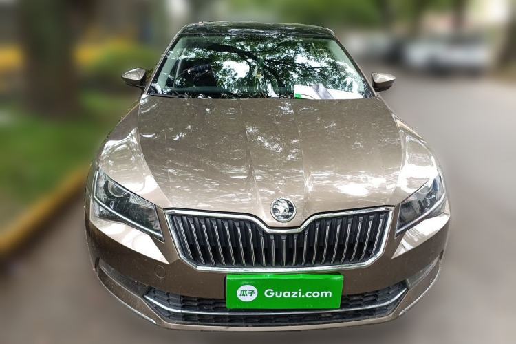 Used Skoda Superb 2016 TSI330 DSG Innovation Edition Front
