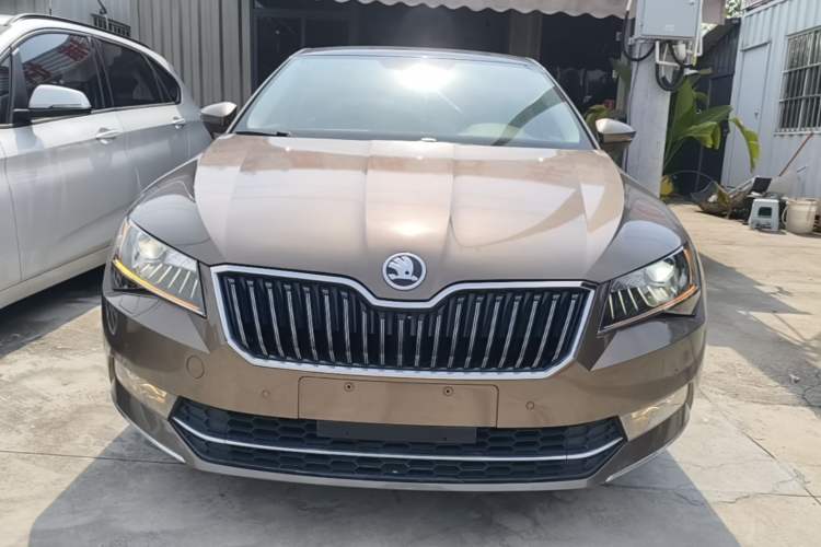 Used Skoda Superb 2016 TSI330 DSG Smart Drive Edition Front