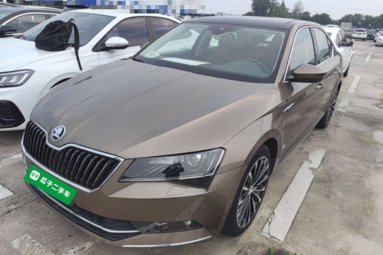 Ojetý Skoda Superb 2016 TSI330 DSG Smart Drive Edition Guazi used car, China used car export, Used car for sale, Used  cars, Cheapest cars for sale