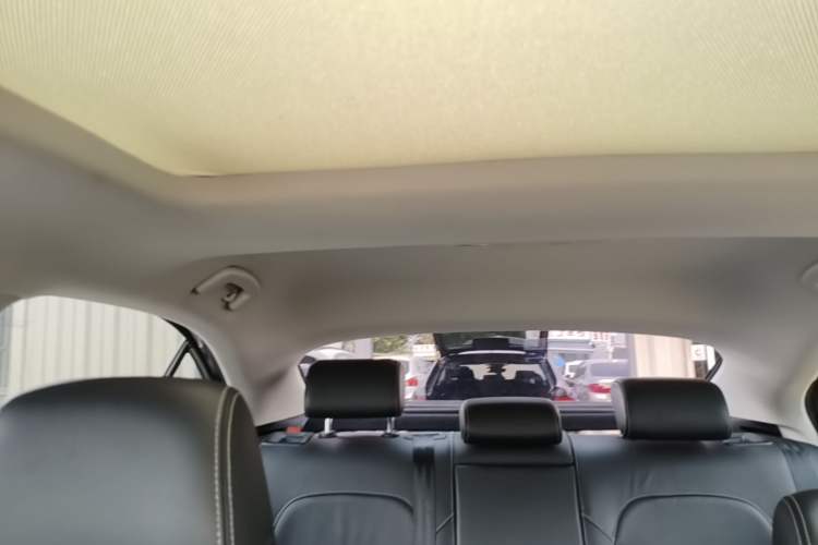 Used Skoda Superb 2016 TSI330 DSG Smart Drive Edition Headliner