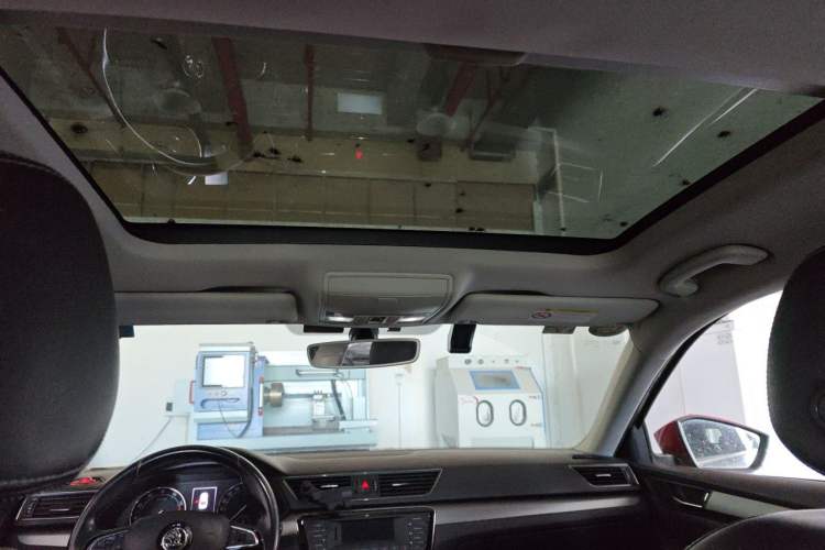 Used Skoda Superb 2016 TSI330 DSG Innovation Edition Headliner