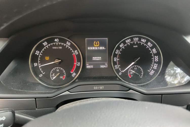 Used Skoda Superb 2016 TSI280 DSG Innovation Edition Instrument Cluster