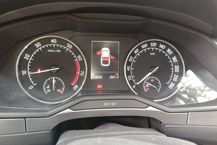 Used Skoda Superb 2016 TSI330 DSG Innovation Edition Instrument Cluster