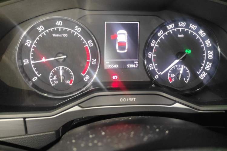 Used Skoda Superb 2016 TSI280 DSG Innovation Edition Instrument Cluster