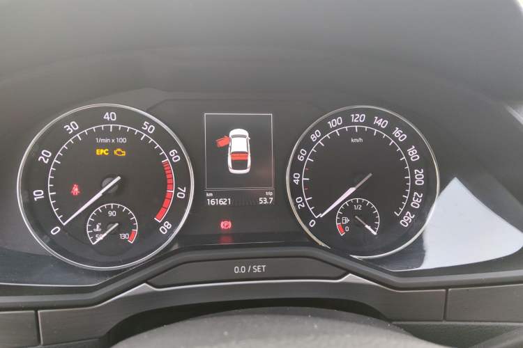 Used Skoda Superb 2016 TSI280 DSG Innovation Edition Instrument Cluster