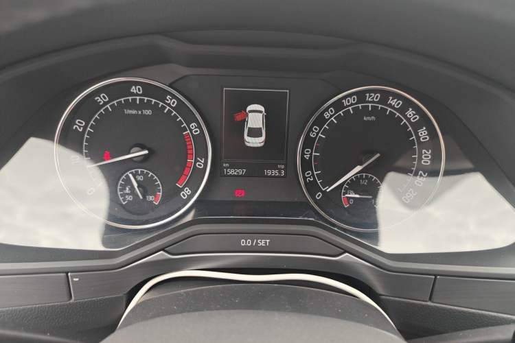 Used Skoda Superb 2016 TSI280 DSG Innovation Edition Instrument Cluster