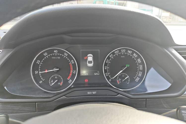 Used Skoda Superb 2016 TSI330 DSG Smart Drive Edition Instrument Cluster
