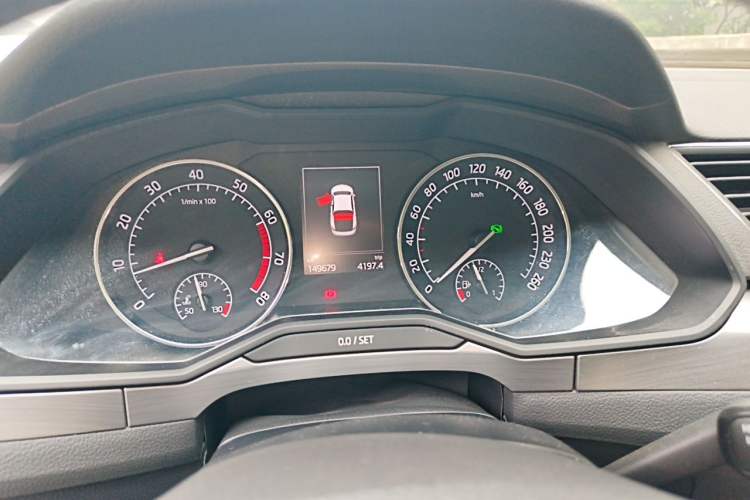 Used Skoda Superb 2016 TSI280 DSG Innovation Edition Instrument Cluster