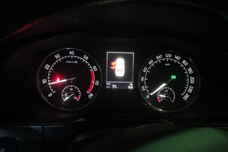Used Skoda Superb 2016 TSI280 DSG Innovation Edition Instrument Cluster