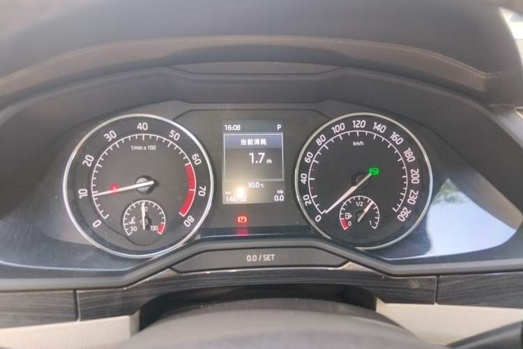 Used Skoda Superb 2016 TSI330 DSG Smart Drive Edition Instrument Cluster