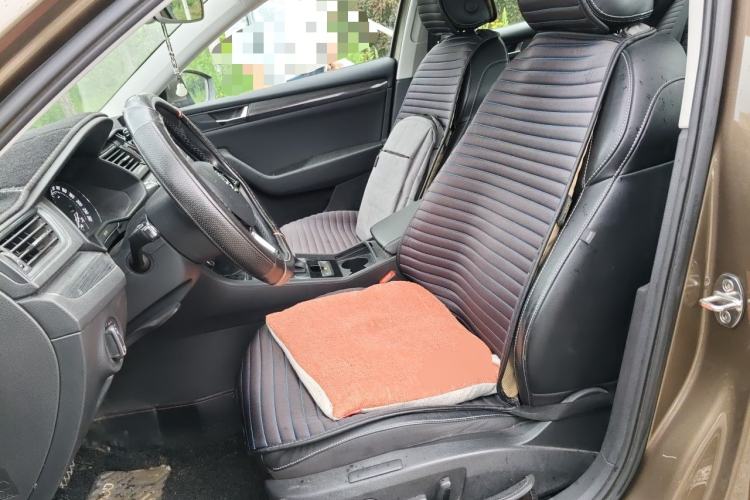 Used Skoda Superb 2016 TSI330 DSG Smart Drive Edition Left Front Seat