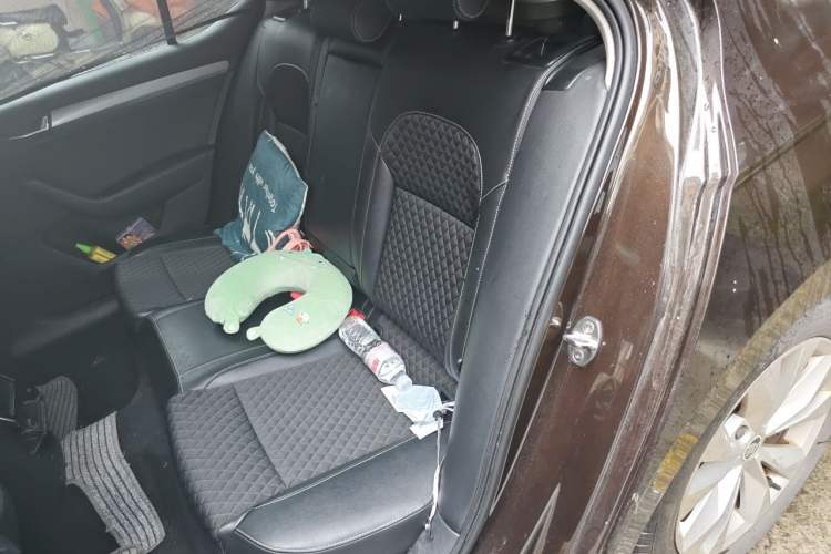 Used Skoda Superb 2016 TSI280 DSG Innovation Edition Left Rear Seat