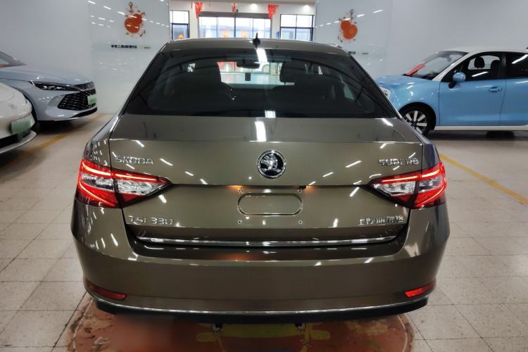 Used Skoda Superb 2016 TSI330 DSG Smart Drive Edition Rear